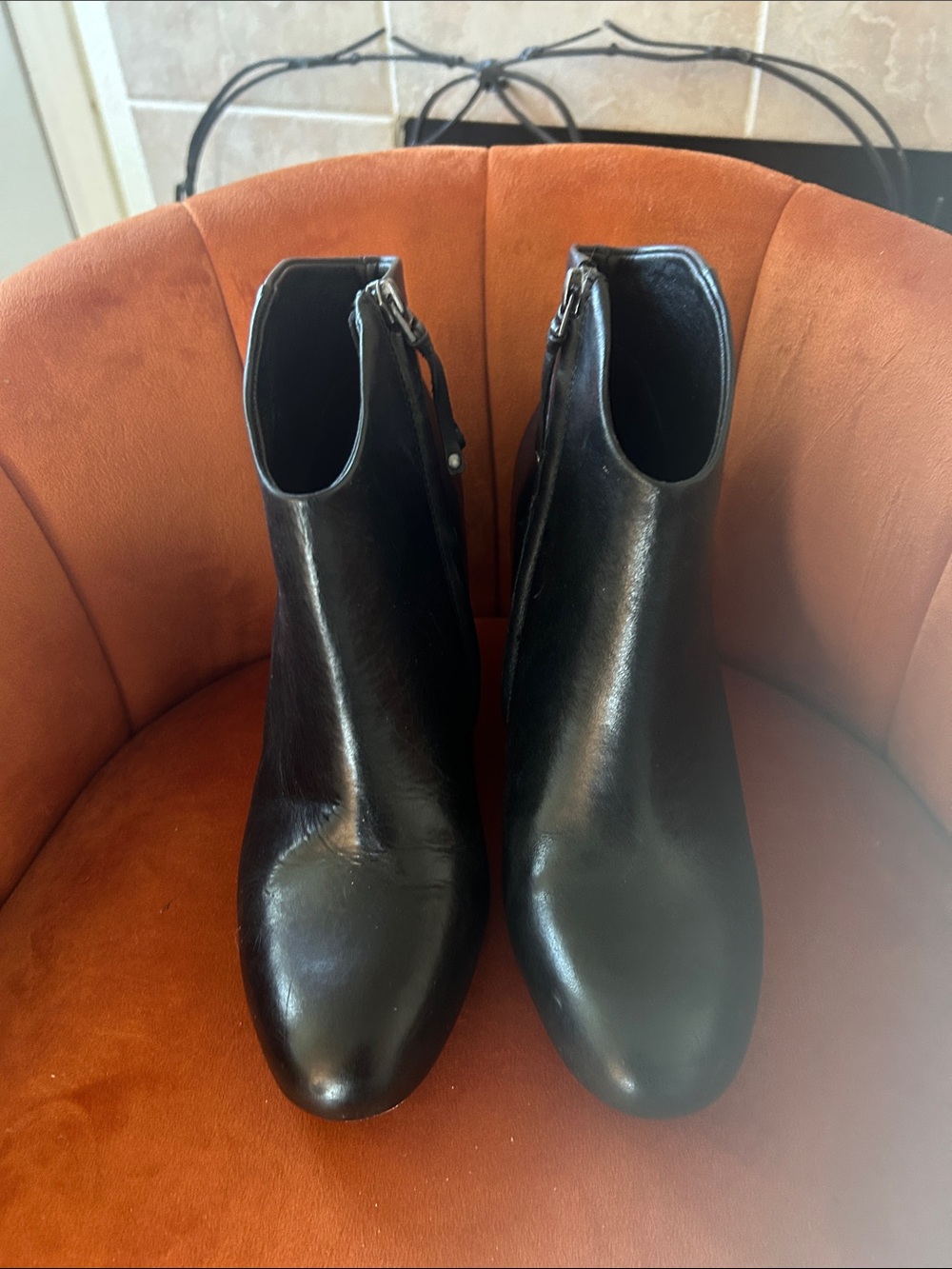Lucca Lane Leather Women's Ankle Boots - Sleek Side-Zip Chelsea Style Sz 10M